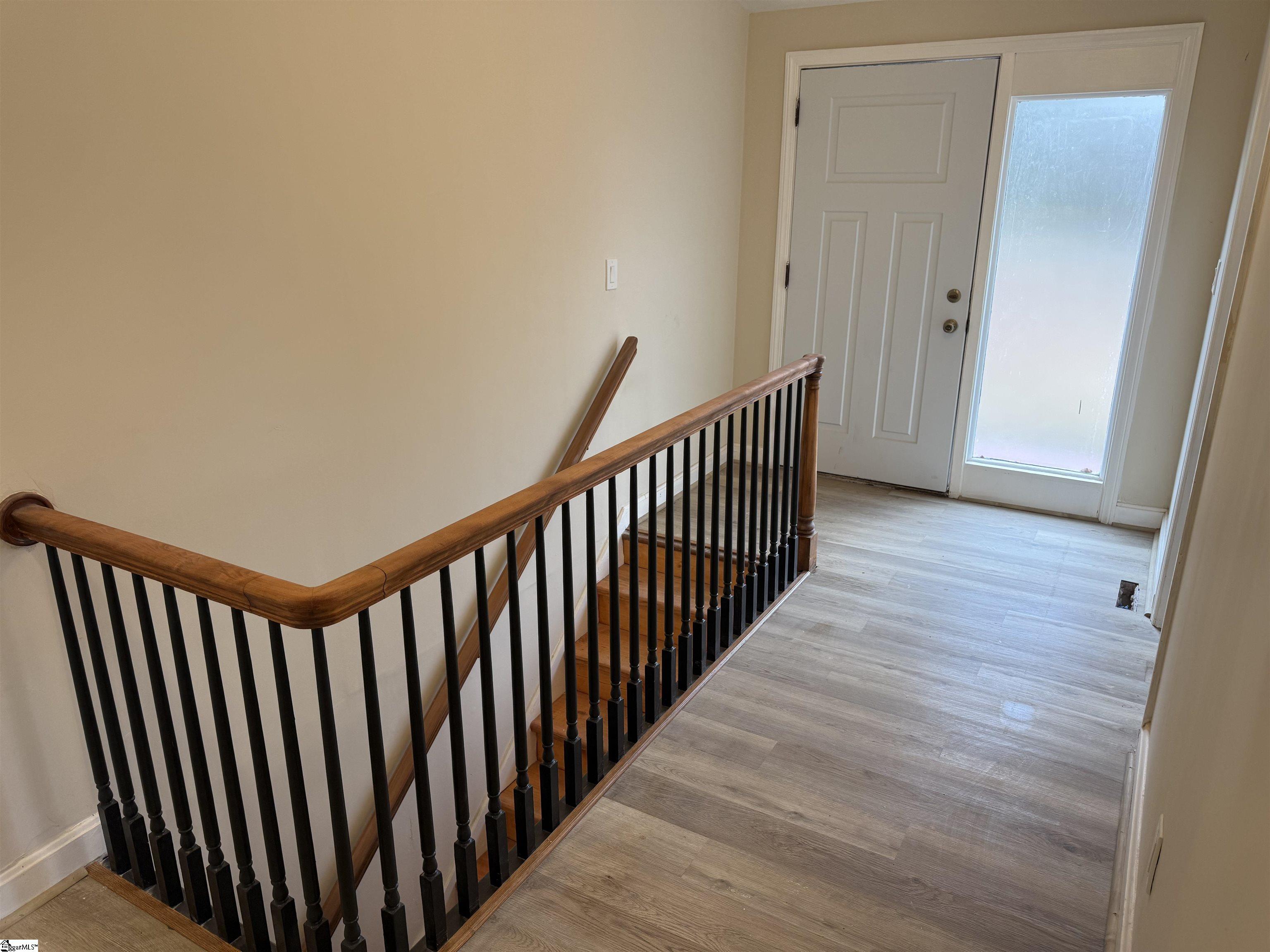 306 Hermitage Road Greenville, SC 29615 - Photo 5 of 14