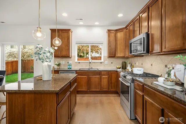 $1,260,000 | 3601 223rd Place Southeast, Bothell, WA 98021