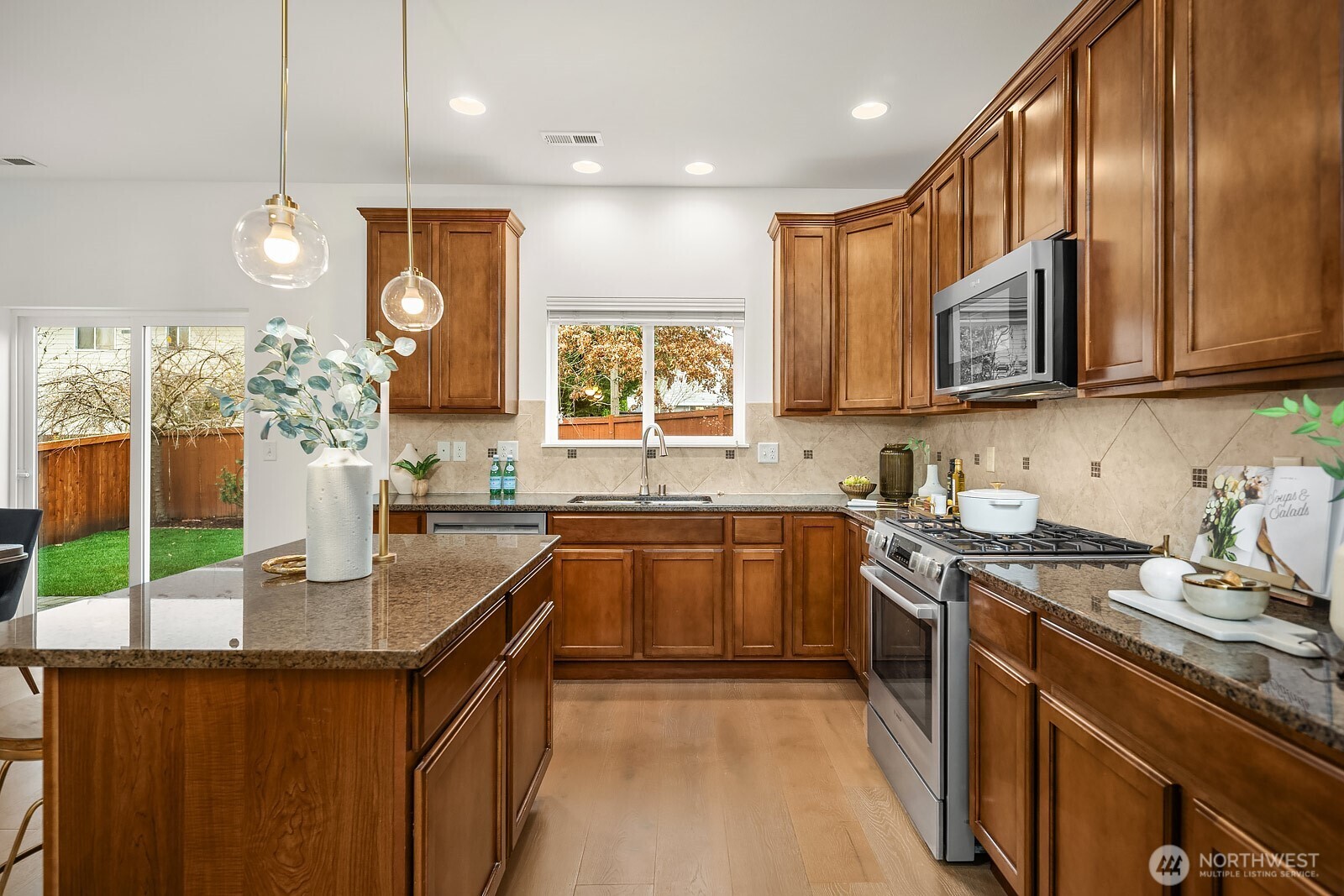 3601 223rd Place Southeast Bothell, WA 98021 - Photo 7 of 36