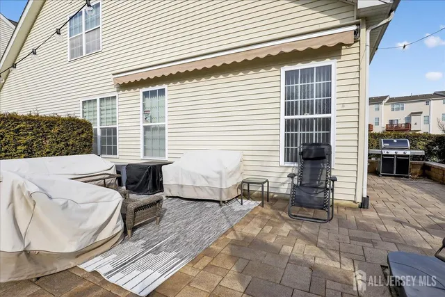 $750,000 | 1 Barbour Court, Old Bridge, NJ 08857