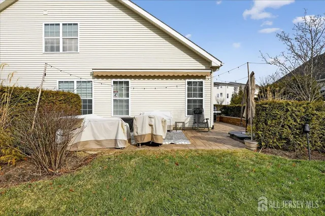 $750,000 | 1 Barbour Court, Old Bridge, NJ 08857