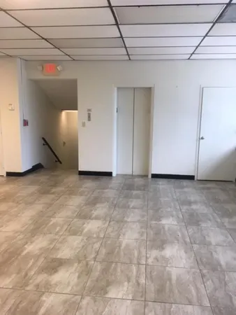 $12,500 | 140 South Federal Highway, Dania Beach, FL 33004