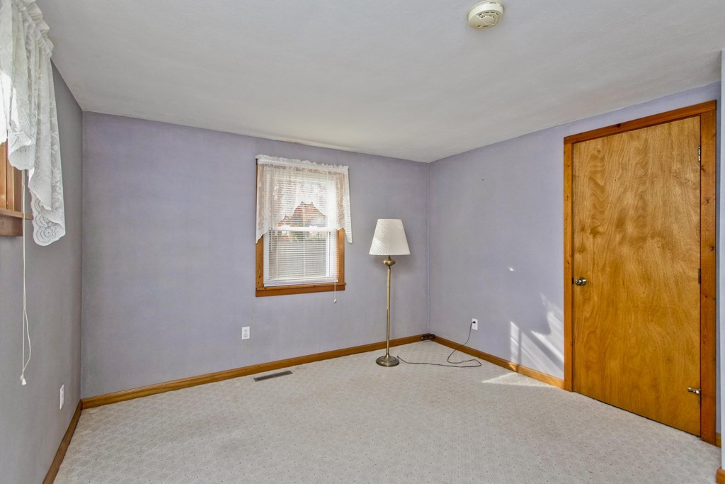 22 Holy Cross Street Springfield, MA 01104 - Photo 14 of 21 Gallery Image 14