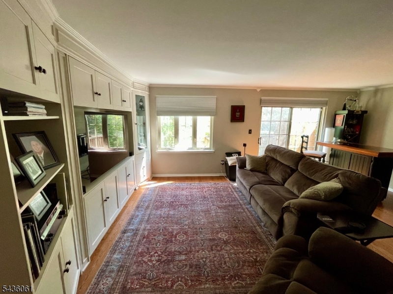 7 Daisey Road Berkeley Heights, NJ 07922 - Photo 1 of 14