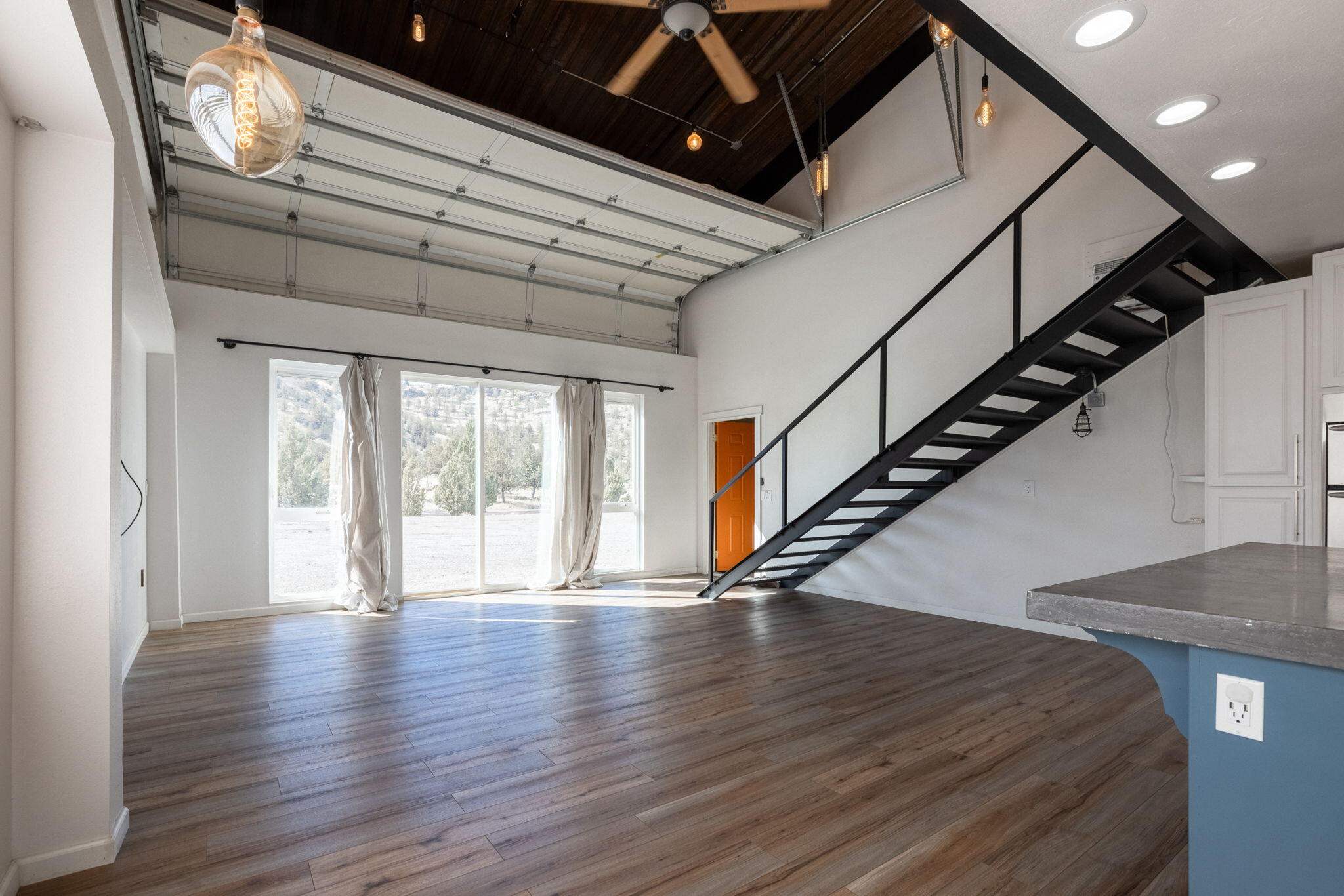 13830 SW Commercial Loop Rd (17 of 52)