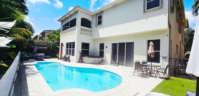 $942,000 | 9195 Nugent Trail, West Palm Beach, FL 33411