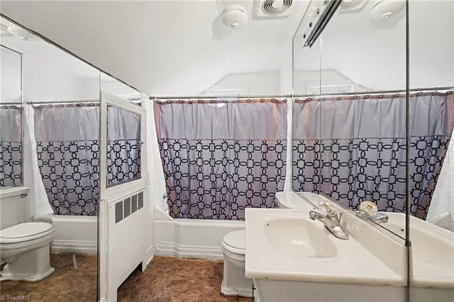 $599,900 | 1802 West Market Street, Greensboro, NC 27403