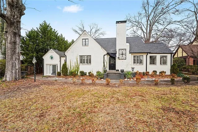 $599,900 | 1802 West Market Street, Greensboro, NC 27403