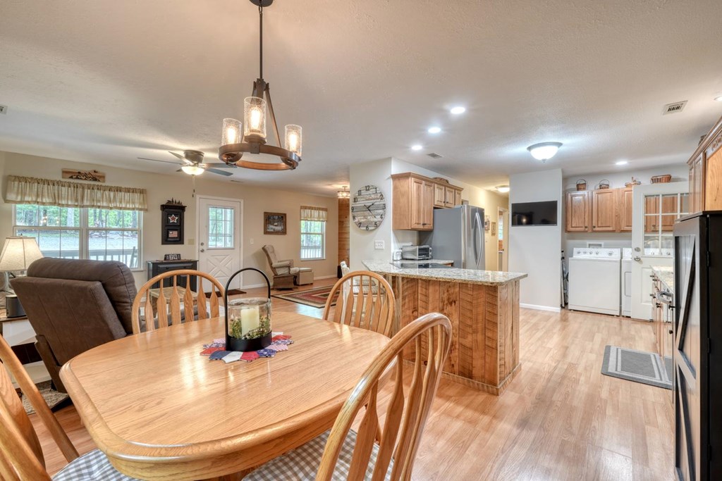 649 Pit Road Blairsville, GA 30512 - Photo 8 of 41 Gallery Image 8