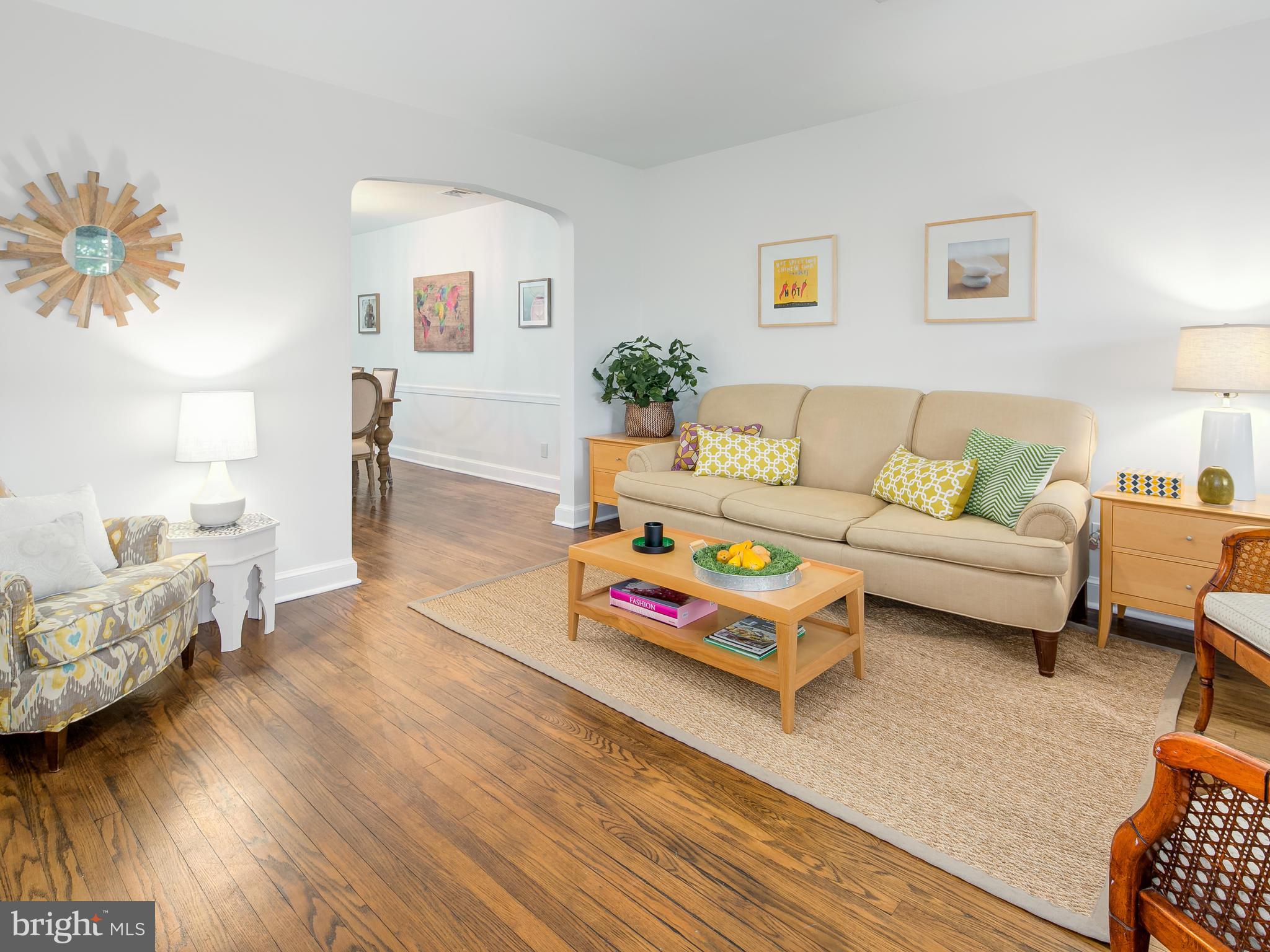 3822 W Street Northwest Washington, DC 20007 - Photo 4 of 30 Living Room