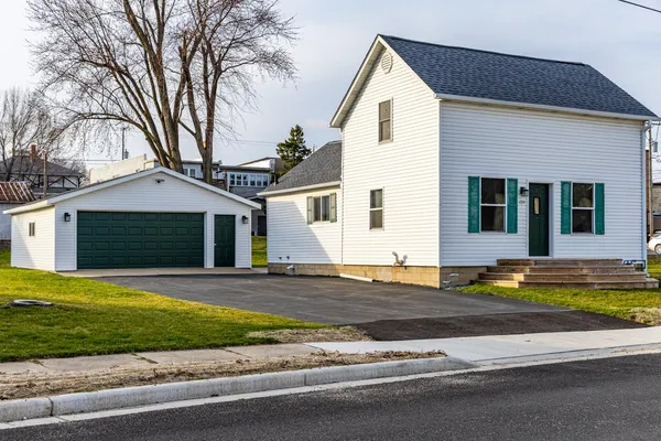 $234,900 | 200 Garfield Avenue, Reeseville, WI 53579