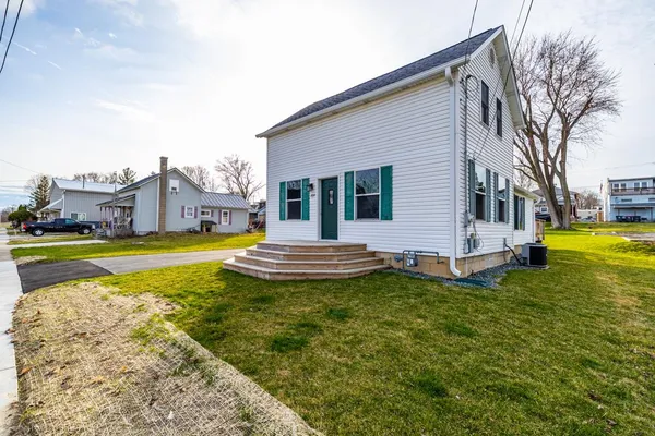 $234,900 | 200 Garfield Avenue, Reeseville, WI 53579