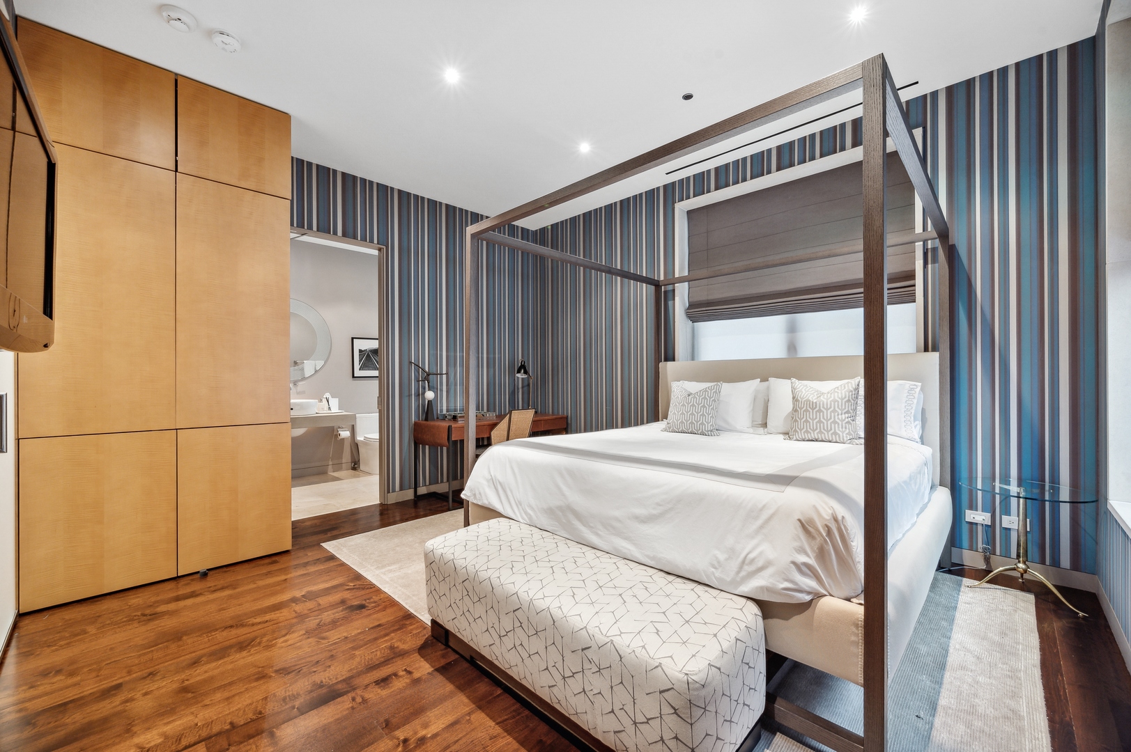 65 East Goethe Street, Unit 3W Chicago, IL 60610 - Photo 36 of 43