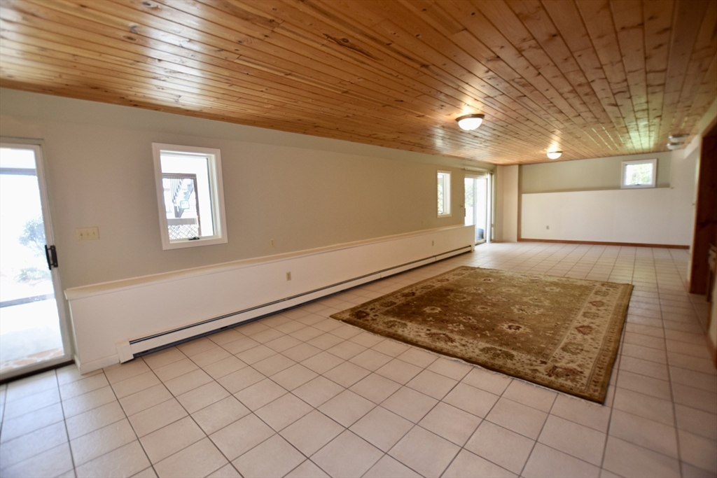 253 Middleboro Road East Freetown, MA 02717 - Photo 27 of 40 Gallery Image 27