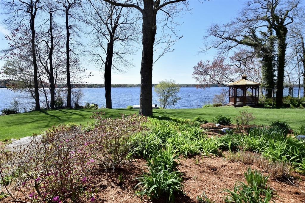 253 Middleboro Road East Freetown, MA 02717 - Photo 33 of 40 Gallery Image 33
