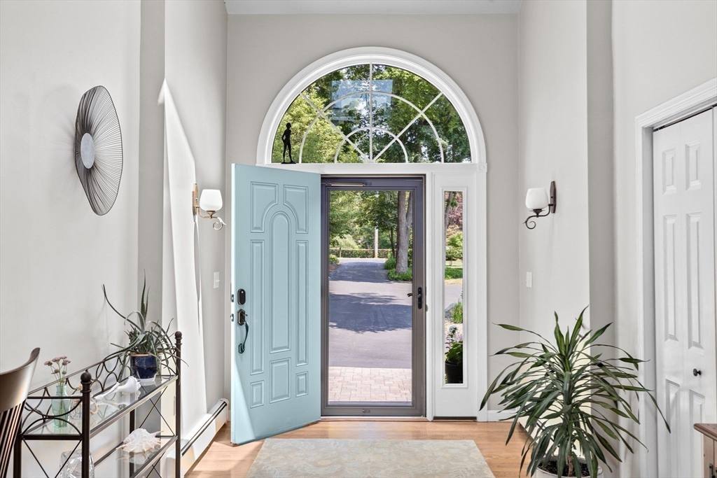 253 Middleboro Road East Freetown, MA 02717 - Photo 9 of 40 Gallery Image 9