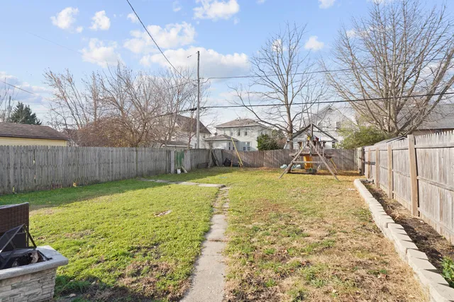 $219,000 | 6606 21st Avenue, Kenosha, WI 53143