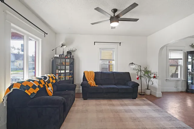 $219,000 | 6606 21st Avenue, Kenosha, WI 53143