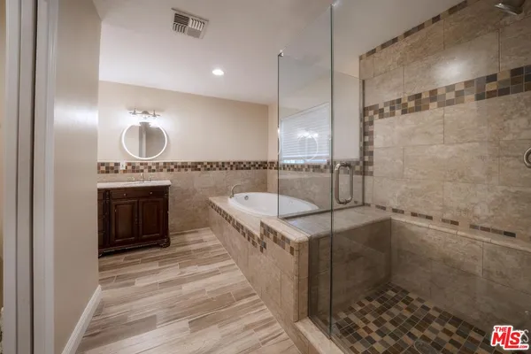 $675,000 | 10512 Dee Dee Avenue, Bakersfield, CA 93312