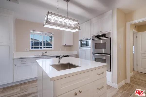 $675,000 | 10512 Dee Dee Avenue, Bakersfield, CA 93312