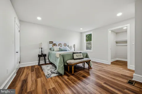 $374,900 | 414 West 28th Street, Wilmington, DE 19802