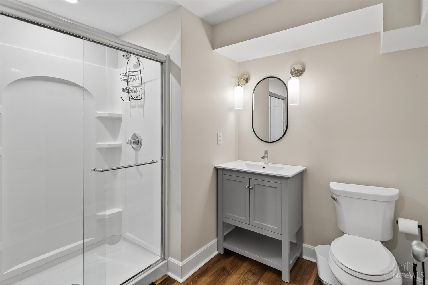 5055 Drake Road Cincinnati, OH 45243 - Photo 34 of 45