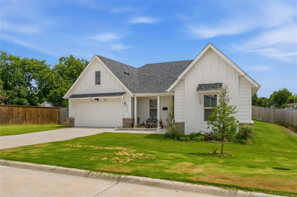 411 West Harwood Road Euless, TX 76039 - Photo 2 of 40