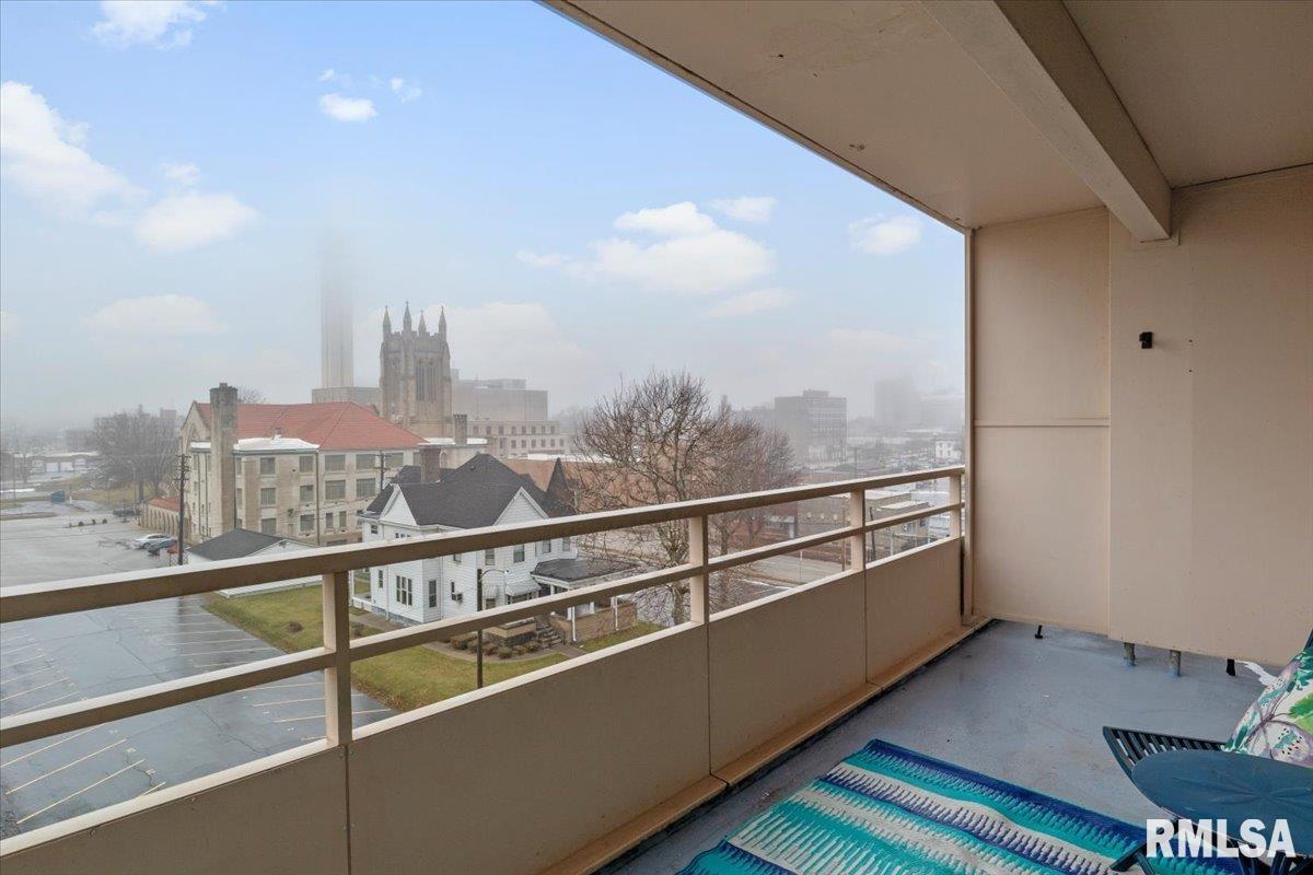 718 South 7th Street, Unit 504 Springfield, IL 62703 - Photo 16 of 42