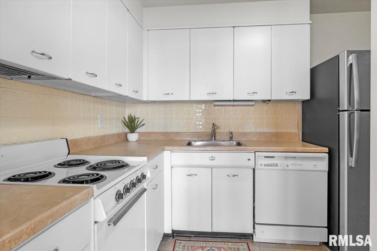 718 South 7th Street, Unit 504 Springfield, IL 62703 - Photo 18 of 42