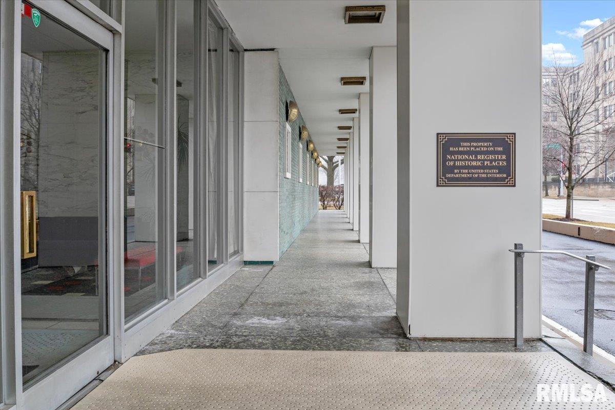 718 South 7th Street, Unit 504 Springfield, IL 62703 - Photo 3 of 42