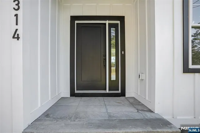 $1,175,000 | 314 Lambert, Northvale, NJ 07647