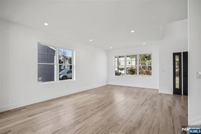 $1,175,000 | 314 Lambert, Northvale, NJ 07647