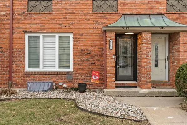 $230,000 | 5313 Northwest 83 Place, Kansas City, MO 64151