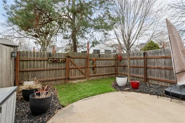 $230,000 | 5313 Northwest 83 Place, Kansas City, MO 64151