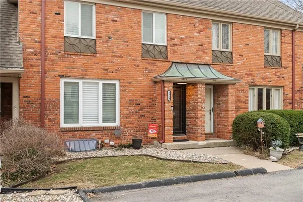 $230,000 | 5313 Northwest 83 Place, Kansas City, MO 64151