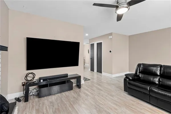 $230,000 | 5313 Northwest 83 Place, Kansas City, MO 64151