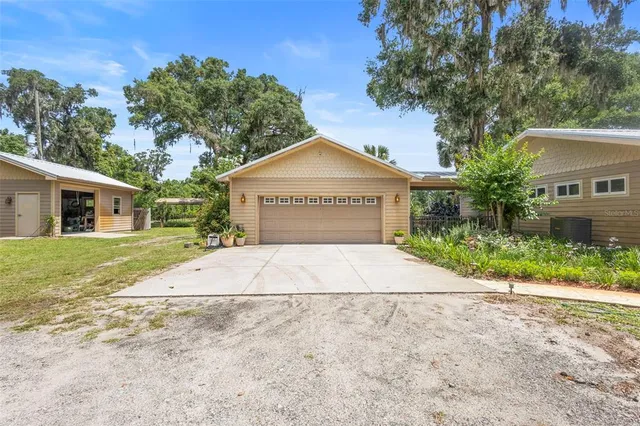 $1,300,000 | 1056 Reynolds Road, De Leon Springs, FL 32130
