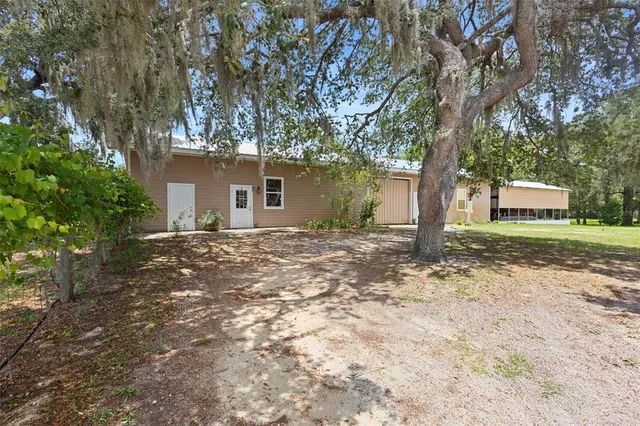$1,300,000 | 1056 Reynolds Road, De Leon Springs, FL 32130