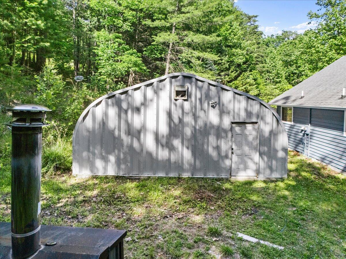 56 Craig Woods Road New Castle, VA 24127 - Photo 9 of 70 11-1000037071