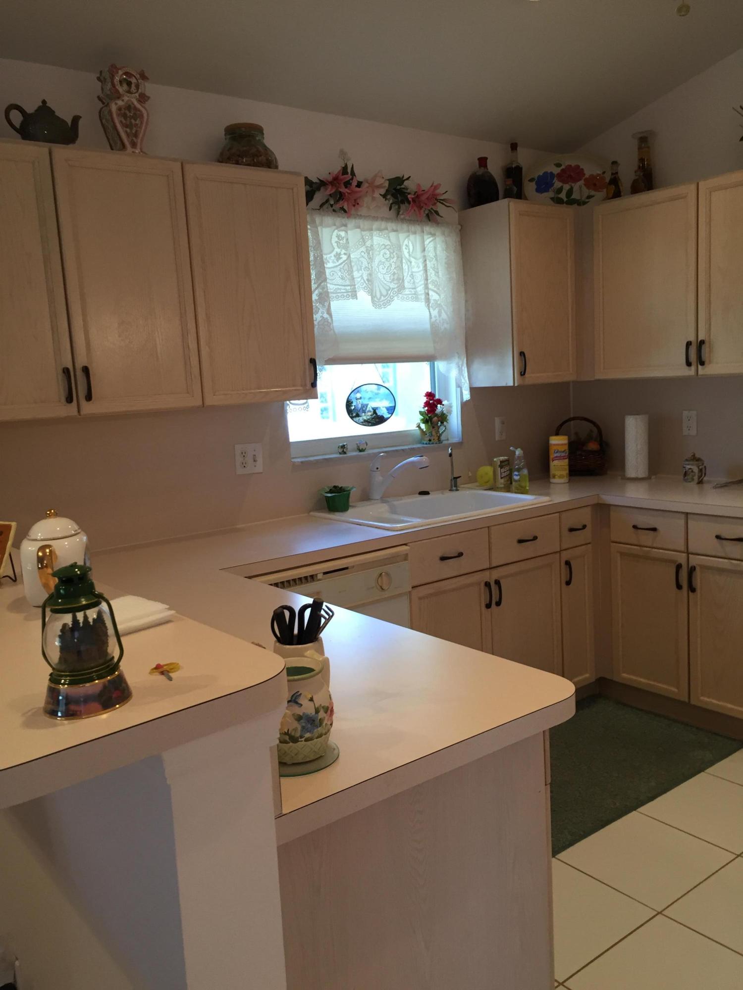 168 Cove Road Greenacres, FL 33413 - Photo 13 of 29 Kitchen