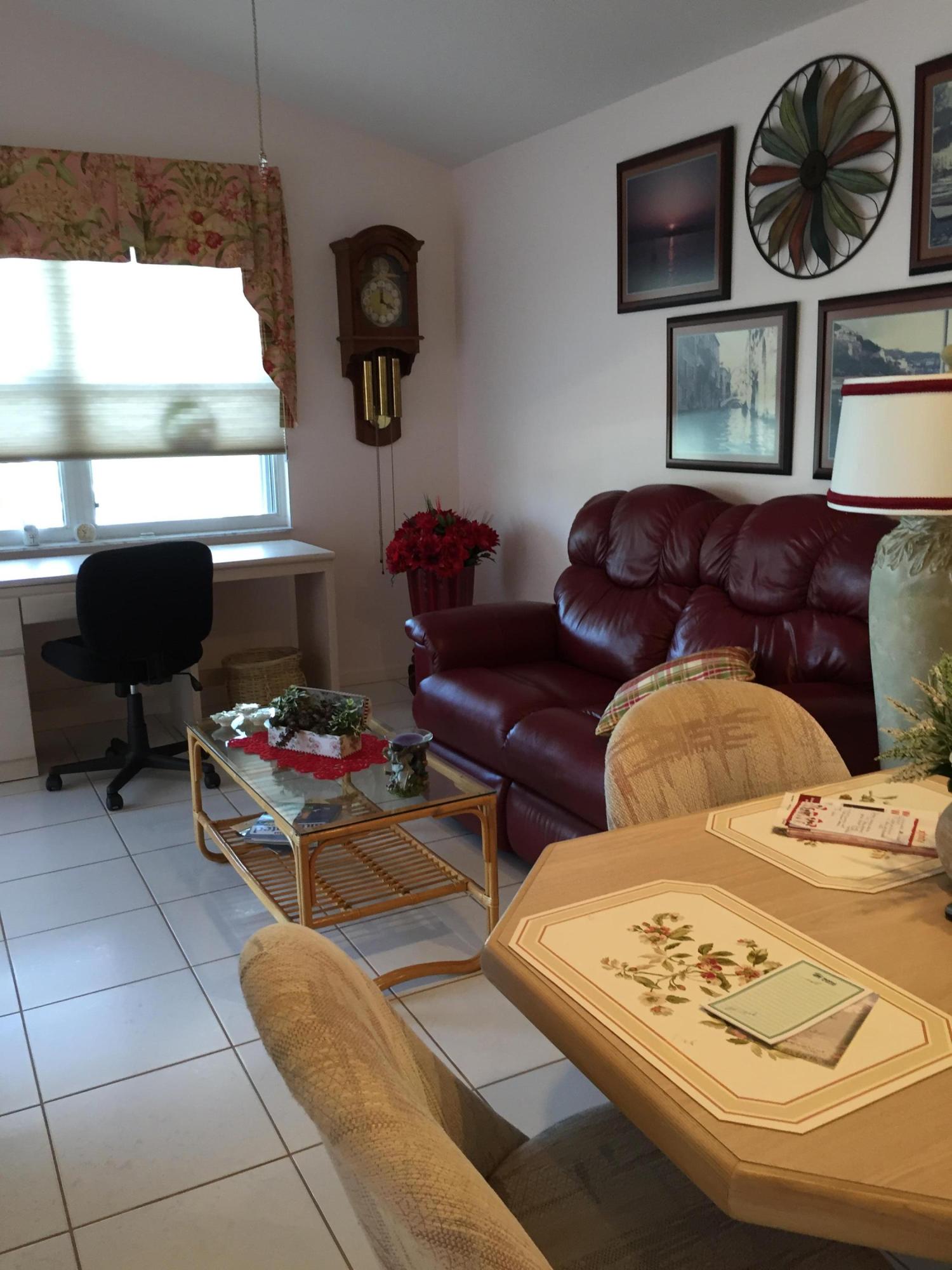 168 Cove Road Greenacres, FL 33413 - Photo 16 of 29 Family Room