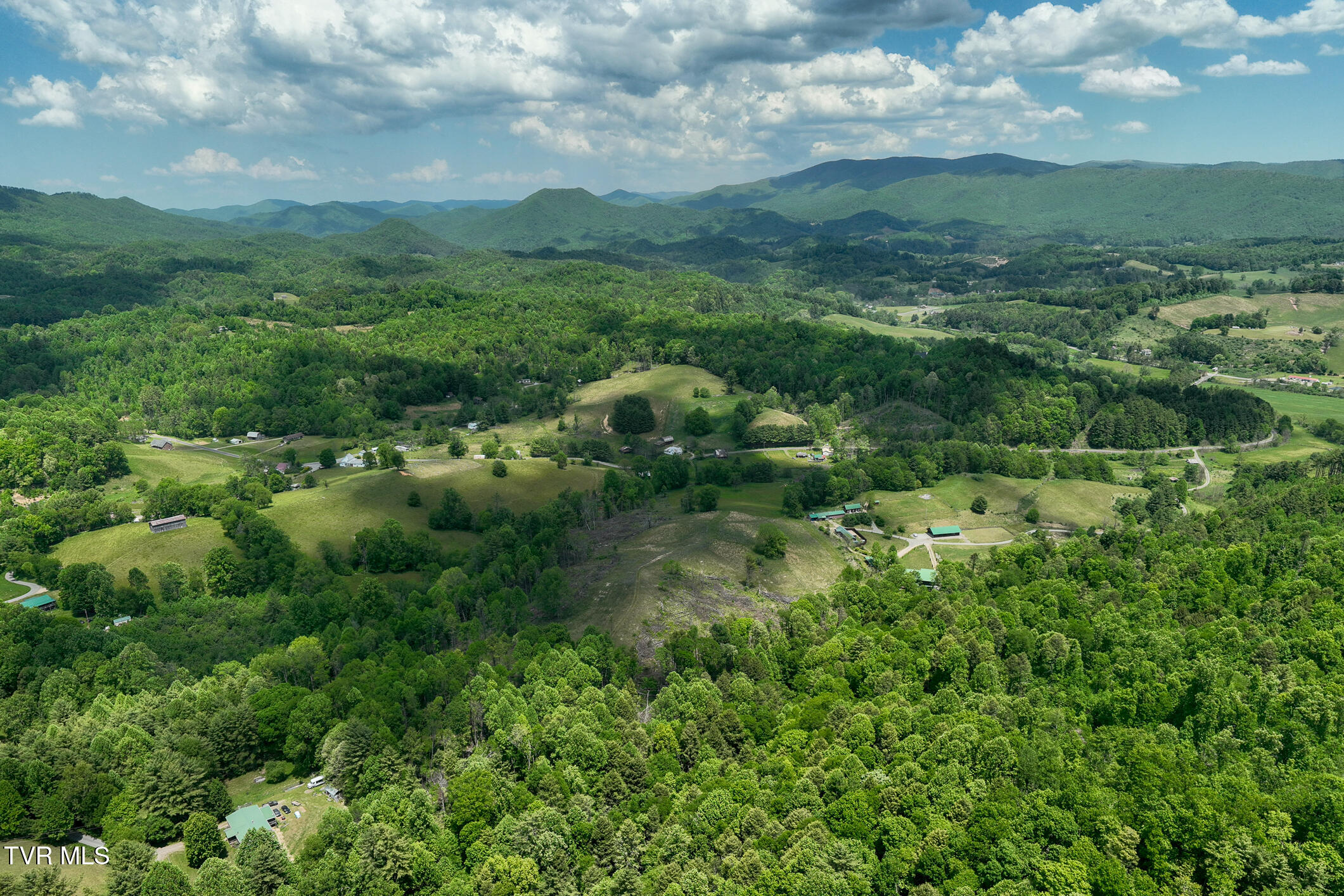 2 Rd Mountain Mountain City, TN 37683 - Photo 10 of 37 TBD Shingletown Rd (10 of 26)