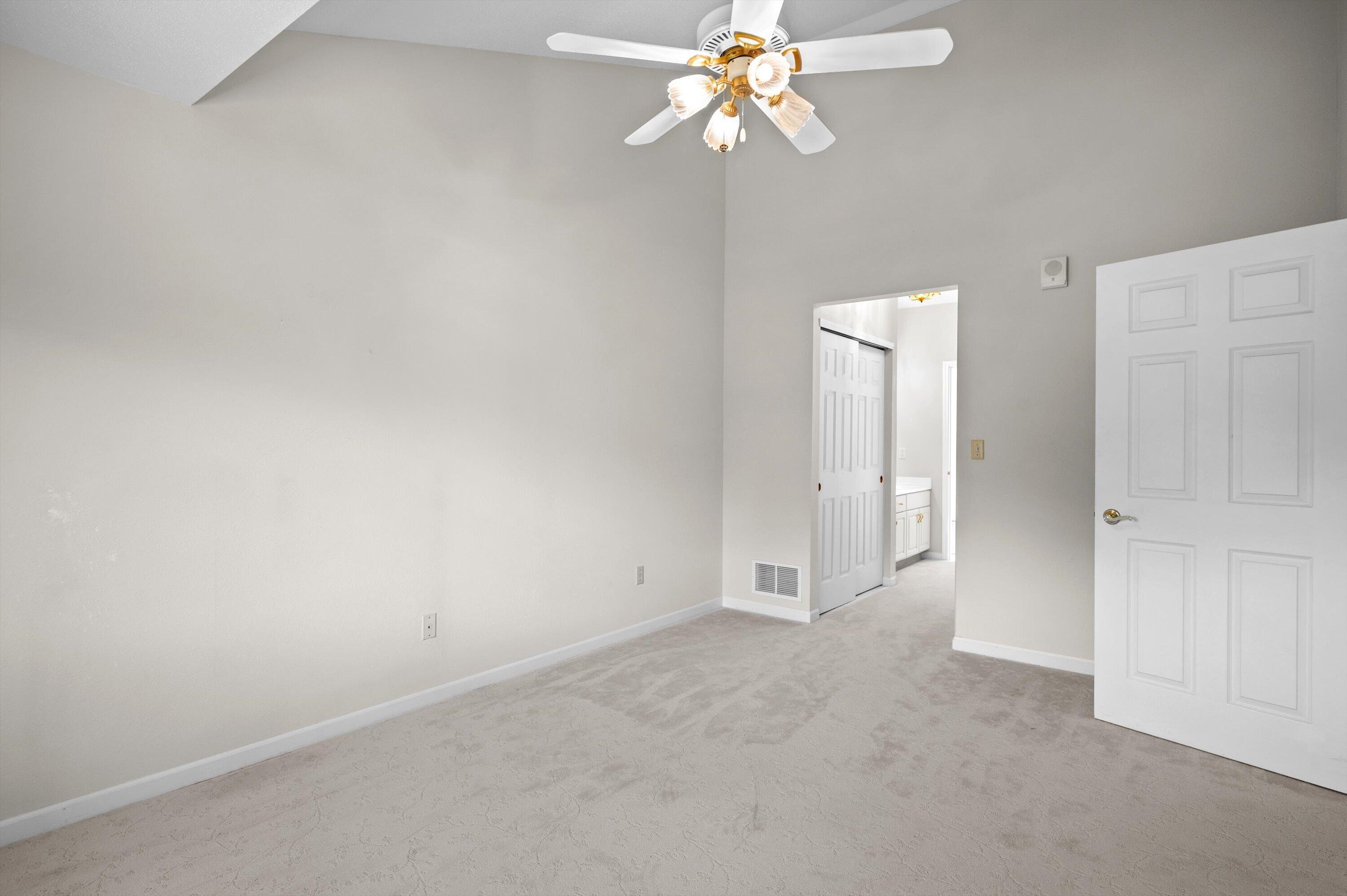 500 West Bender Road, Unit 61 Glendale, WI 53217 - Photo 22 of 36 Master Bedroom to Bathroom