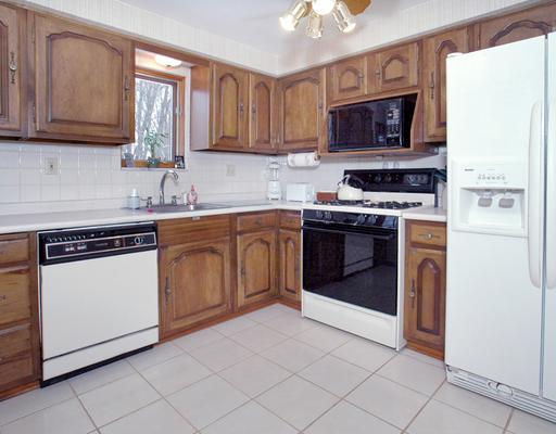 2040 Renton Road Plum, PA 15239 - Photo 2 of 15 Kitchen.