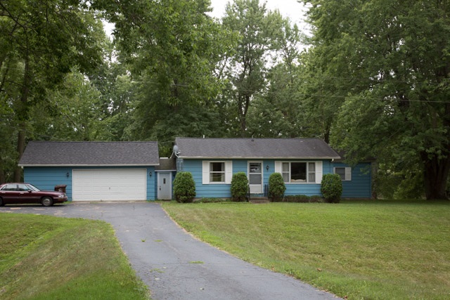 4921 Wabash Road Huntington, IN 46750 - Photo 1 of 7 Gallery Image 1