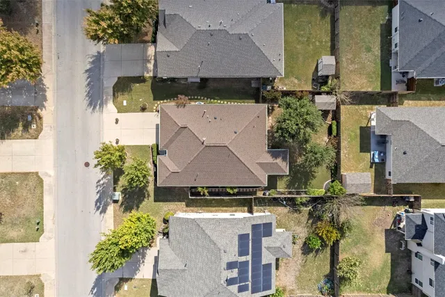 $299,900 | 128 Moulins Lane, Georgetown, TX 78626