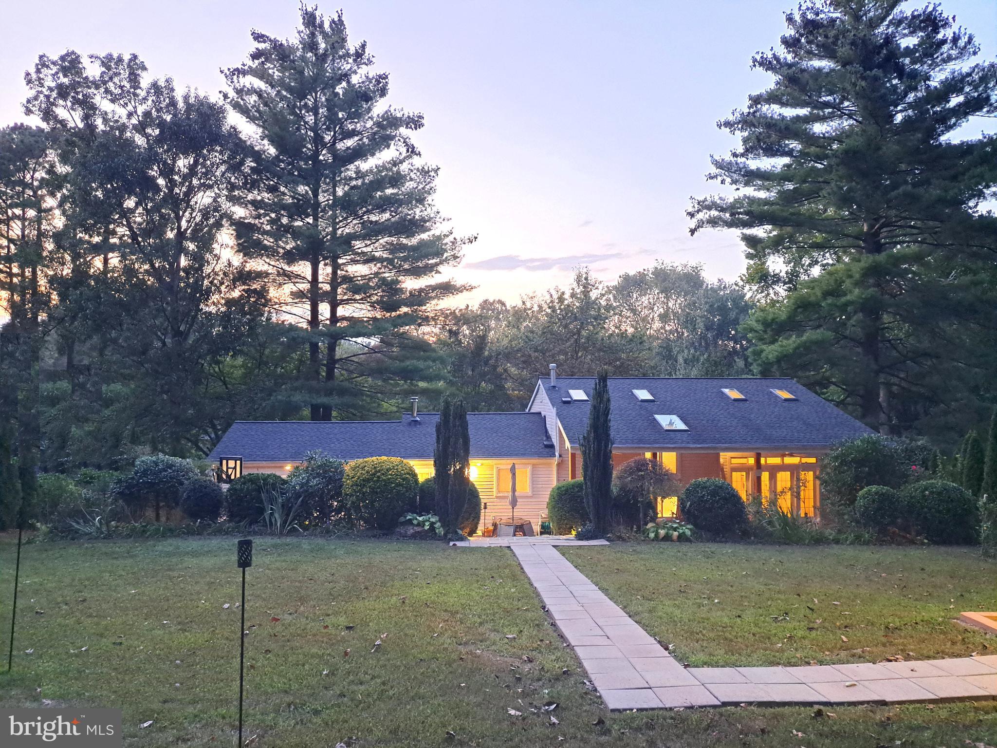 10929 Howland Drive Reston, VA 20191 - Photo 12 of 72