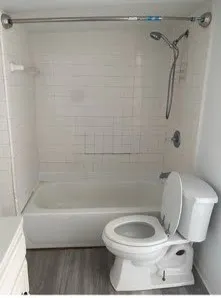 $995 | 421 South Columbia Drive, West Columbia, TX 77486