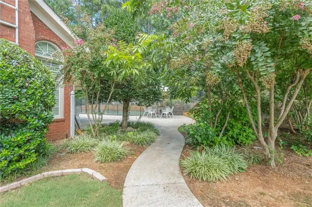 $3,800 | 530 Saddlebrook Drive, Roswell, GA 30075