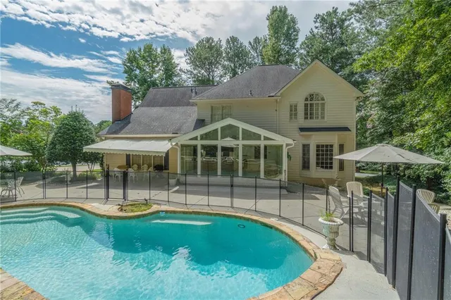 $4,100 | 530 Saddlebrook Drive, Roswell, GA 30075